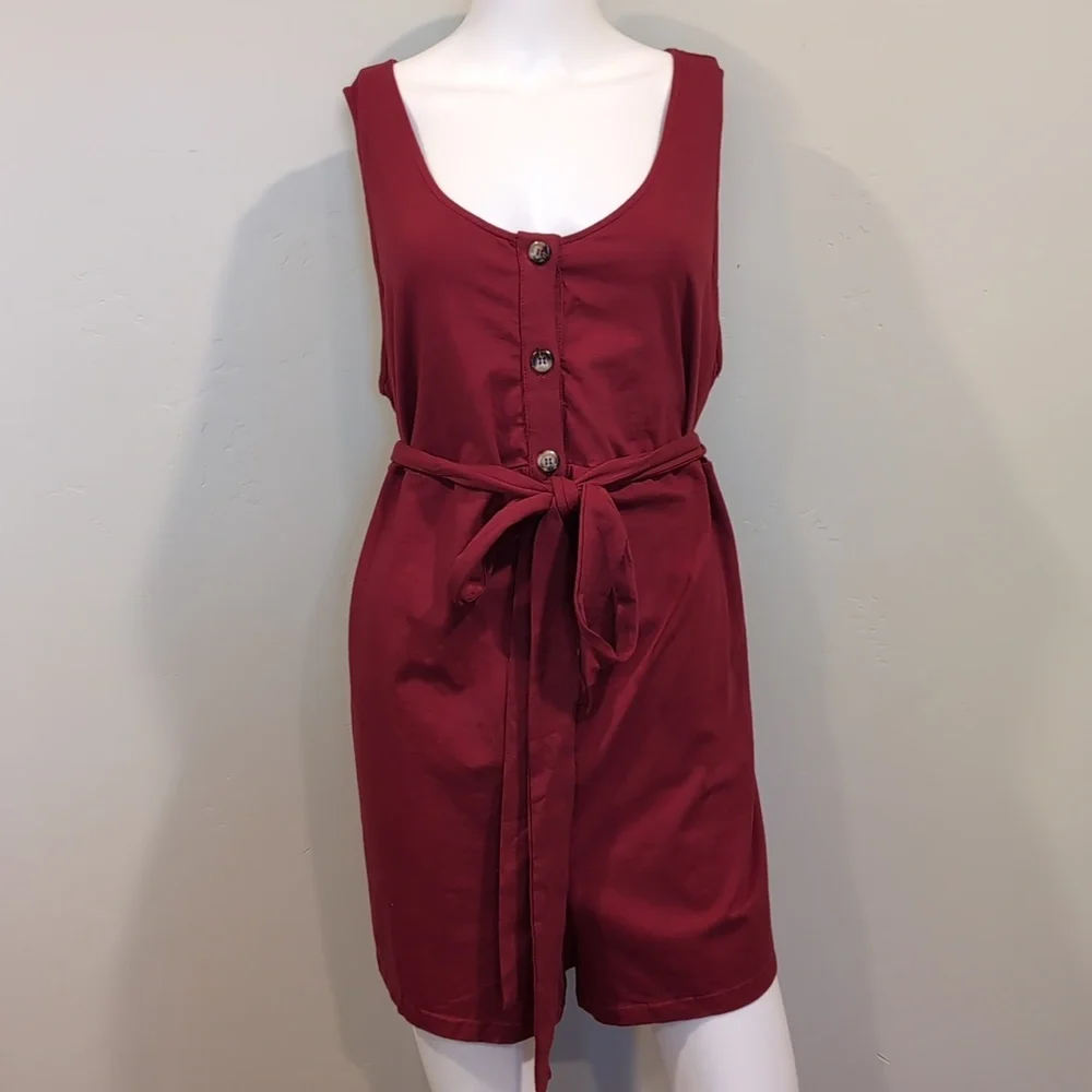 SHEIN Curve Red Scoop Neck Sleeveless Button Up Tie Belt Waist Romper Size 2X